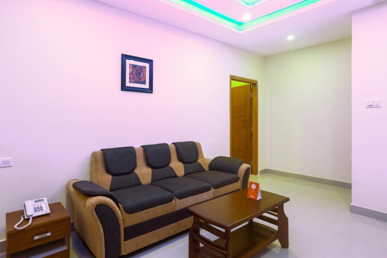 Oyo Ramis Residency Hotel Kannur Exterior photo